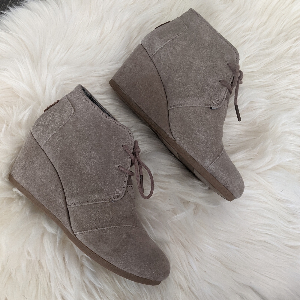 TOMS - Desert Wedge Booties